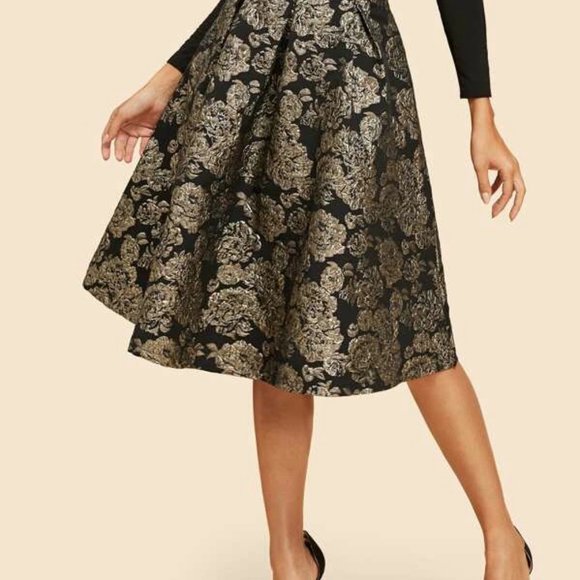 SHEIN black/gold Brocade skirt - Picture 3 of 4